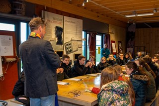 De brugklassers van het technasium van OSG West-Friesland-1b